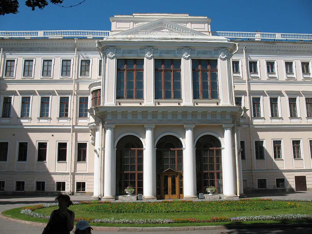 The-Anichkov-palace