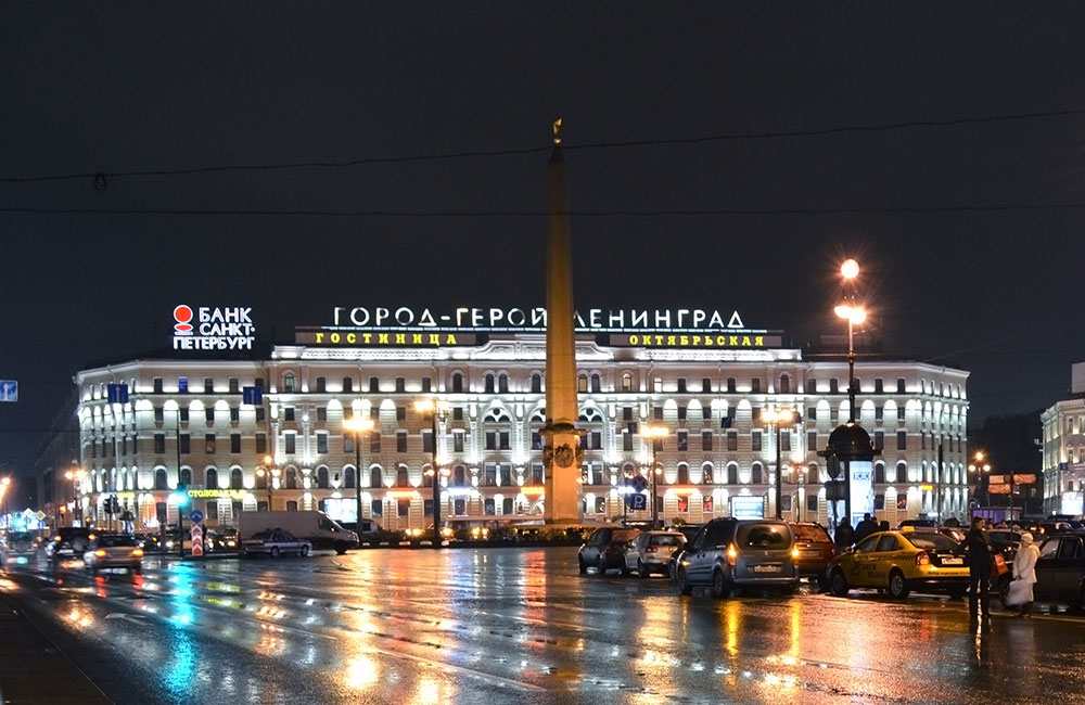 Vosstaniya-Square-(Uprising-Square)